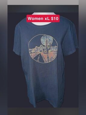 Women’s dark grey Graphic Desert Cactus T-Shirt